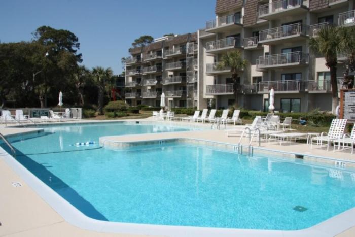Ocean Villas Deluxe - Oceanfront Villa - Steps To Beach - Great Location - Heated Pool April Hilton Head Island Exterior photo